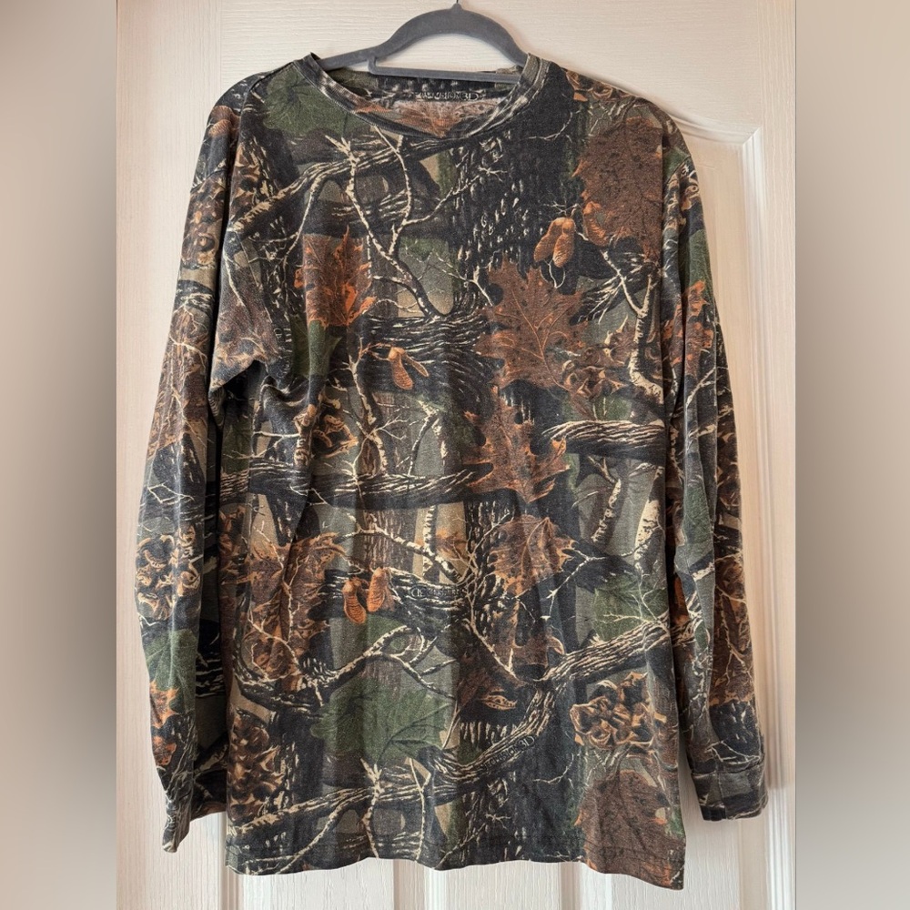 Camo Print Long Sleeve Women's Tee